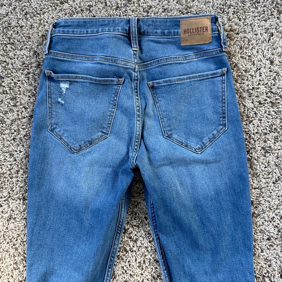 Hollister Jeans - Picture 7 of 7